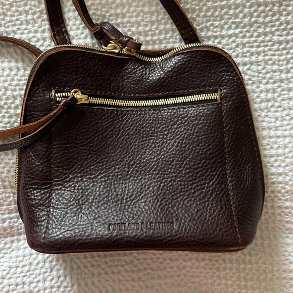 Genuine leather Crossbody purse - Picture 2 of 3